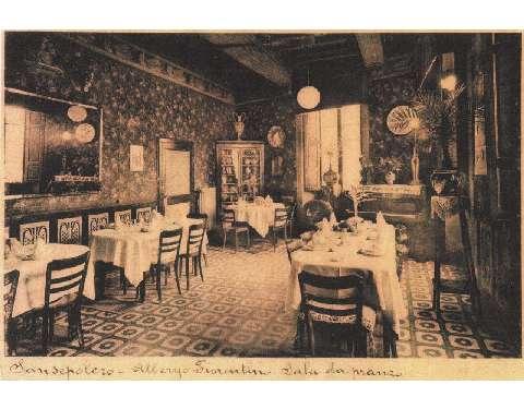 La sala da pranzo agli inizi del Novecento