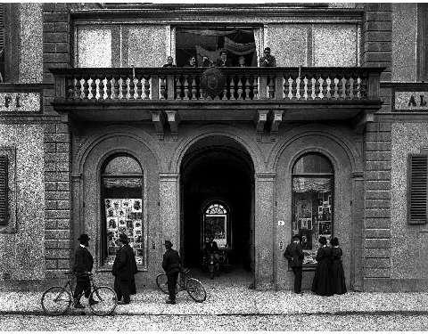 Veduta dello Stabilimento dei Fratelli Alinari in Via Nazionale 8 a Firenze, 1899 (Archivi Alinari – archivio Alinari, Firenze)