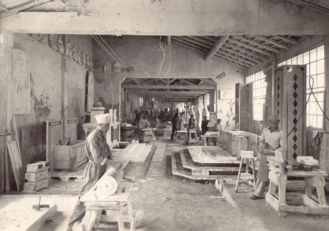 Il reparto di lavorazione delle pietre, anni cinquanta