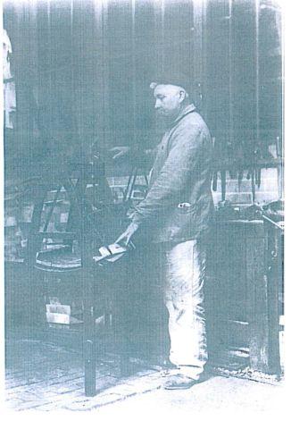 Il fondatore Giovanni Gambini, 1890