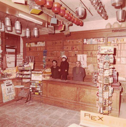 Il negozio nel 1972