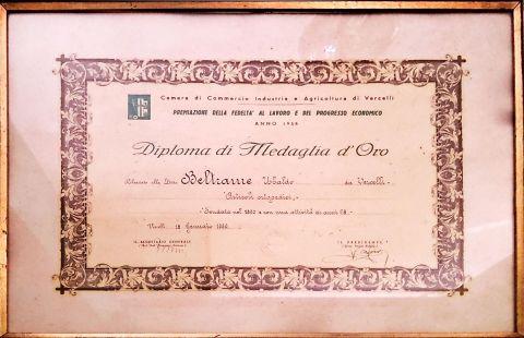 Diploma Fedeltà al Lavoro rilasciato dalla Camera di commercio di Vercelli a Ubaldo Beltrame, 1959 