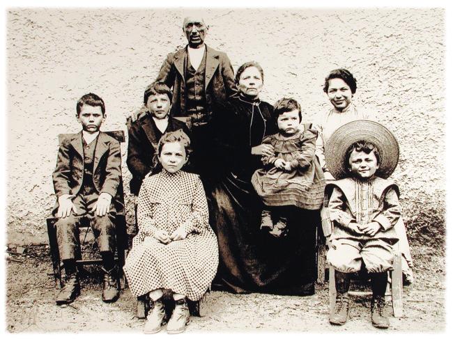 La famiglia di Antonio Munari, 1903