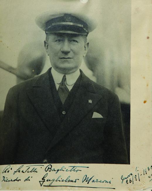 Fotografia con dedica di Guglielmo Marconi, 1930