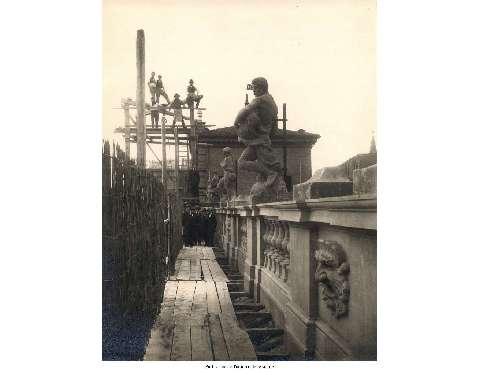Ricordo dei lavori di restauro del Palazzo ex Ducale di Modena, 1924