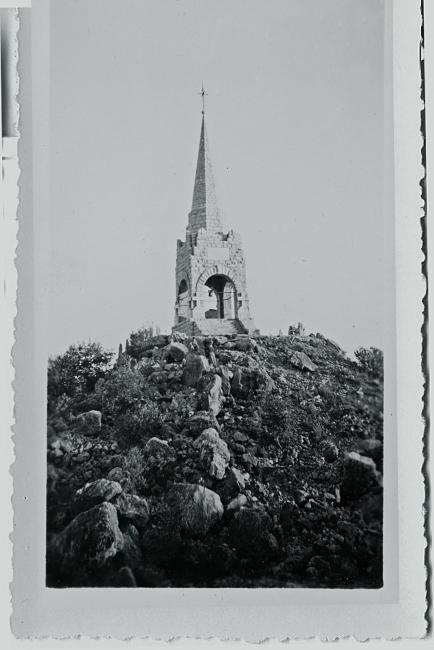 L'Ossario realizzato sul Monte Cimone, anni Quaranta