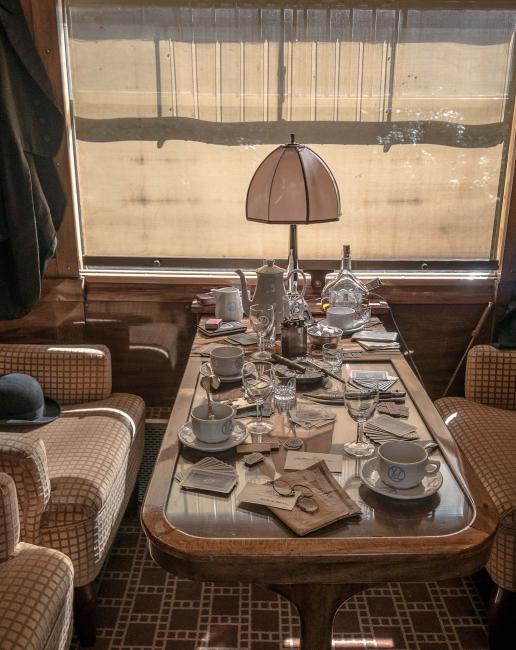 Un interno dell'Orient Express con i tessuti Testori, anni Venti del Novecento